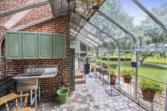 Thornton Estates - Beautiful Manor House Situated on 300+ acers - Timeless Elegance